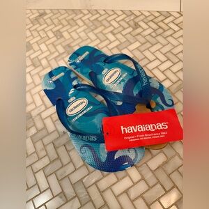 Havaianas Ocean Blue Octopus Flip Flops